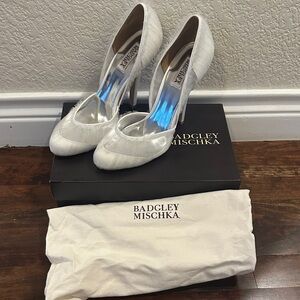 Badgley Mischka Ivory Satin Peep-Toe High Heels- wedding shoes, worn one time